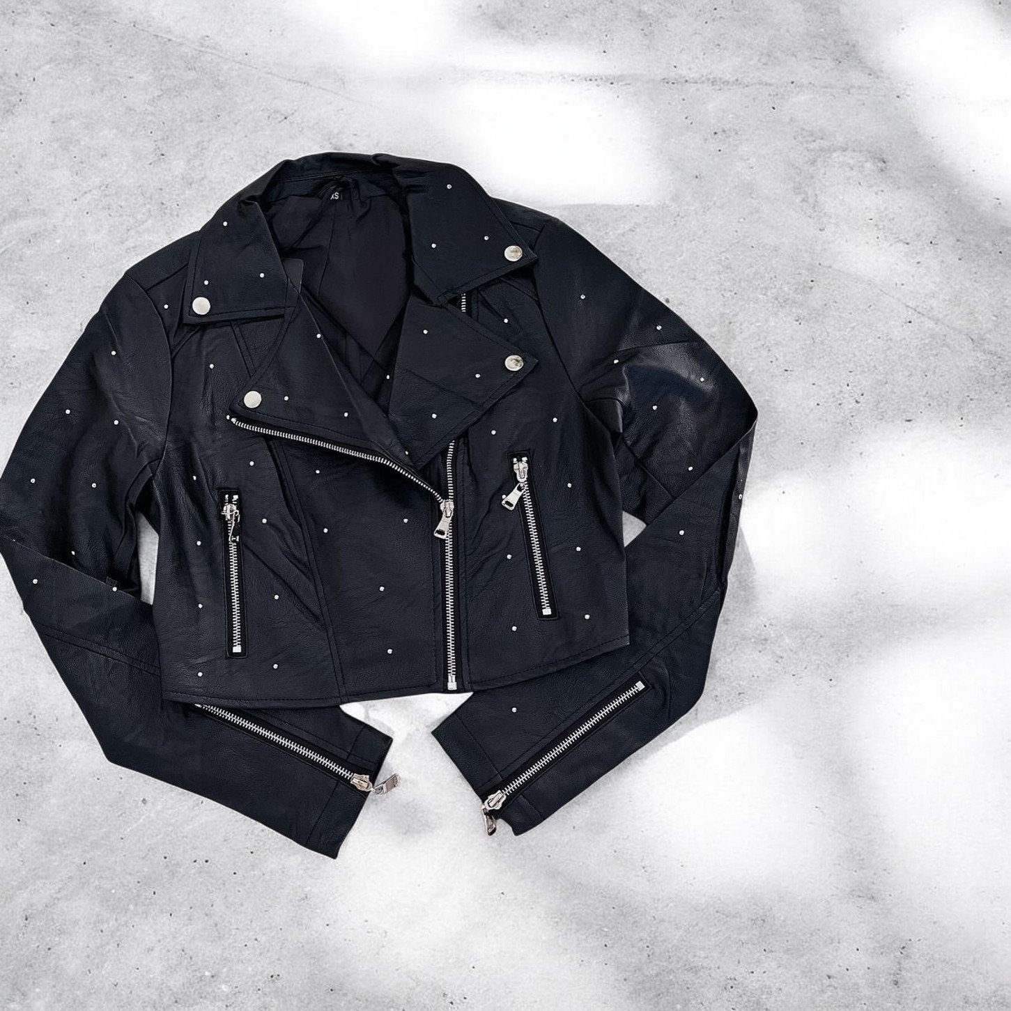 JACKET GALA DE TACHAS