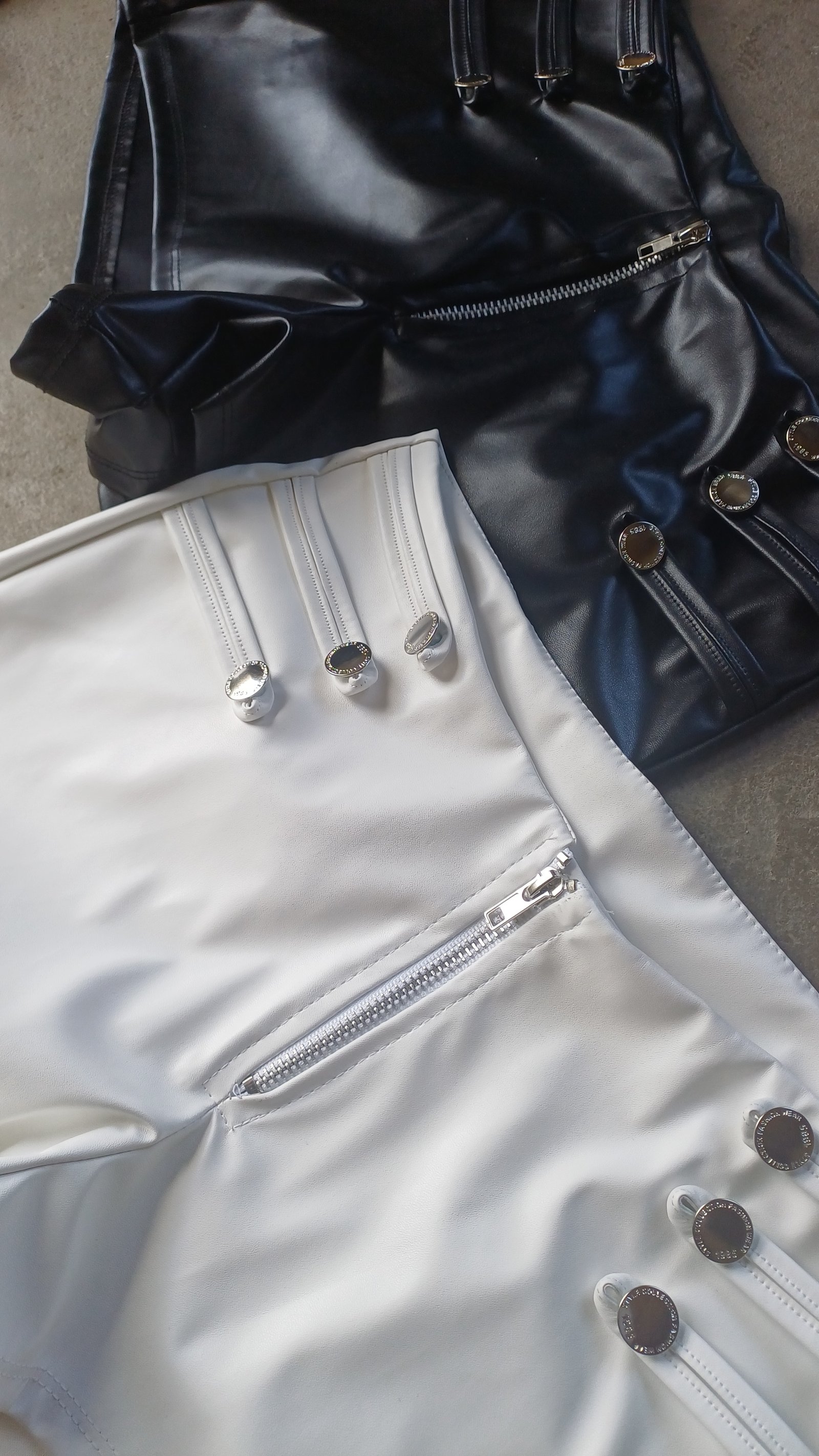 SHORT NAPOLEON CUERINA